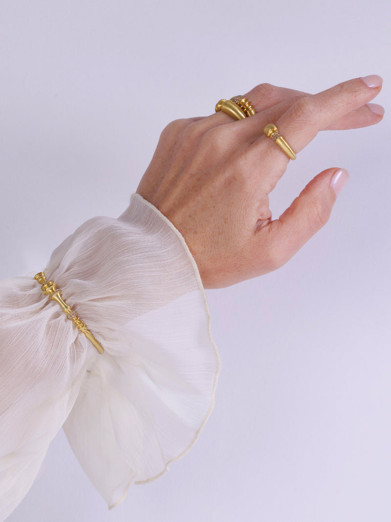 Soundwave Diamond Gold Bangle