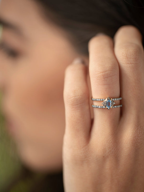 Gold Diamonds Stone Tiara Ring